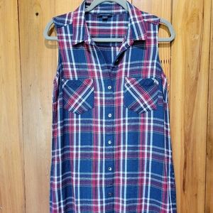 Tommy Hilfiger Sleeveless Plaid Button-Up Shirt